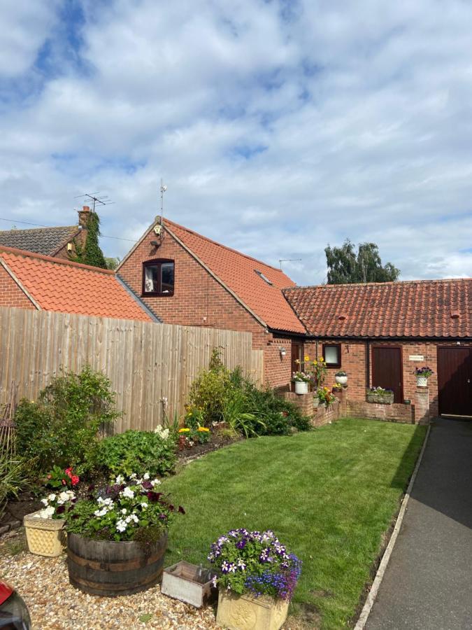 Willow Tree Cottages Newark upon Trent Dış mekan fotoğraf